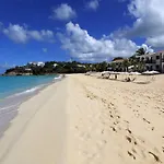Carimar Beach Club