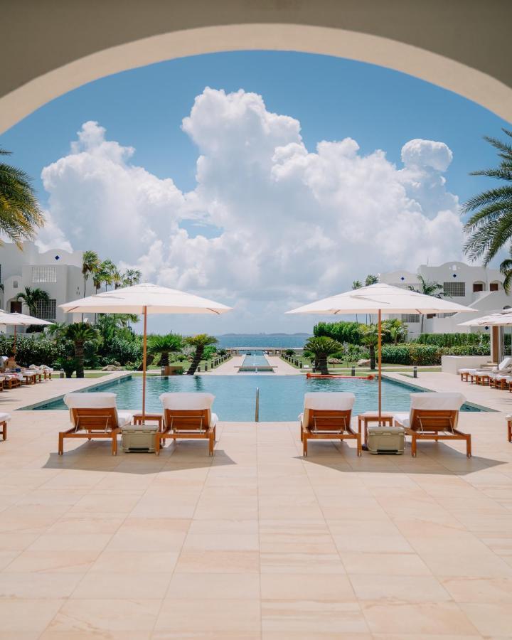Aurora Anguilla & Golf Club 4*