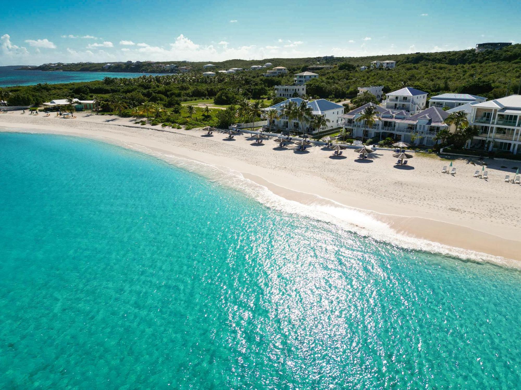 Hotel Shoal Bay 3*