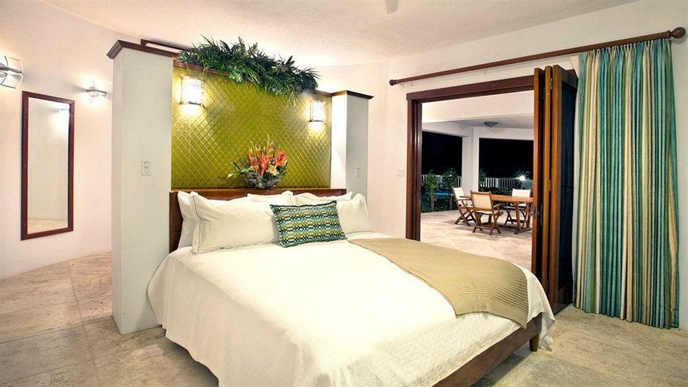 Sheriva Luxury And Hotel