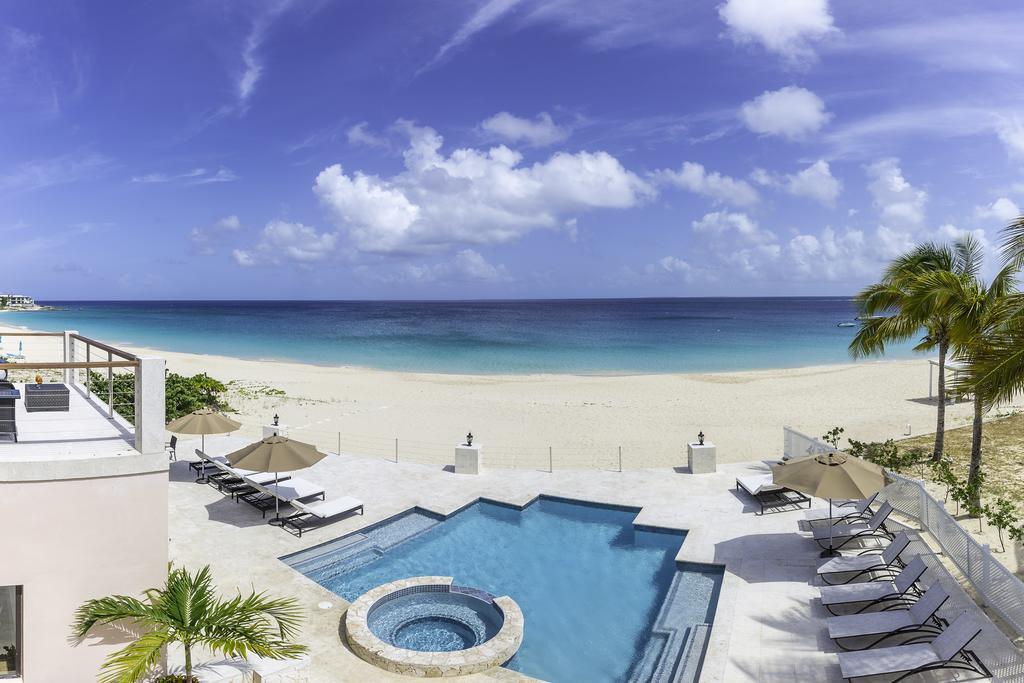 Frangipani Resort 4*