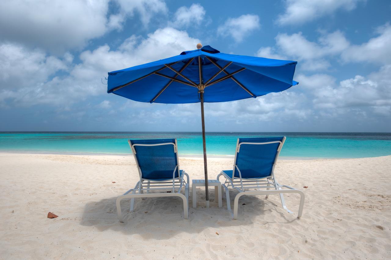 Shoal Bay Hotel 3*