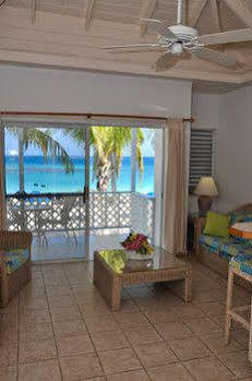 Hotel Shoal Bay 3*