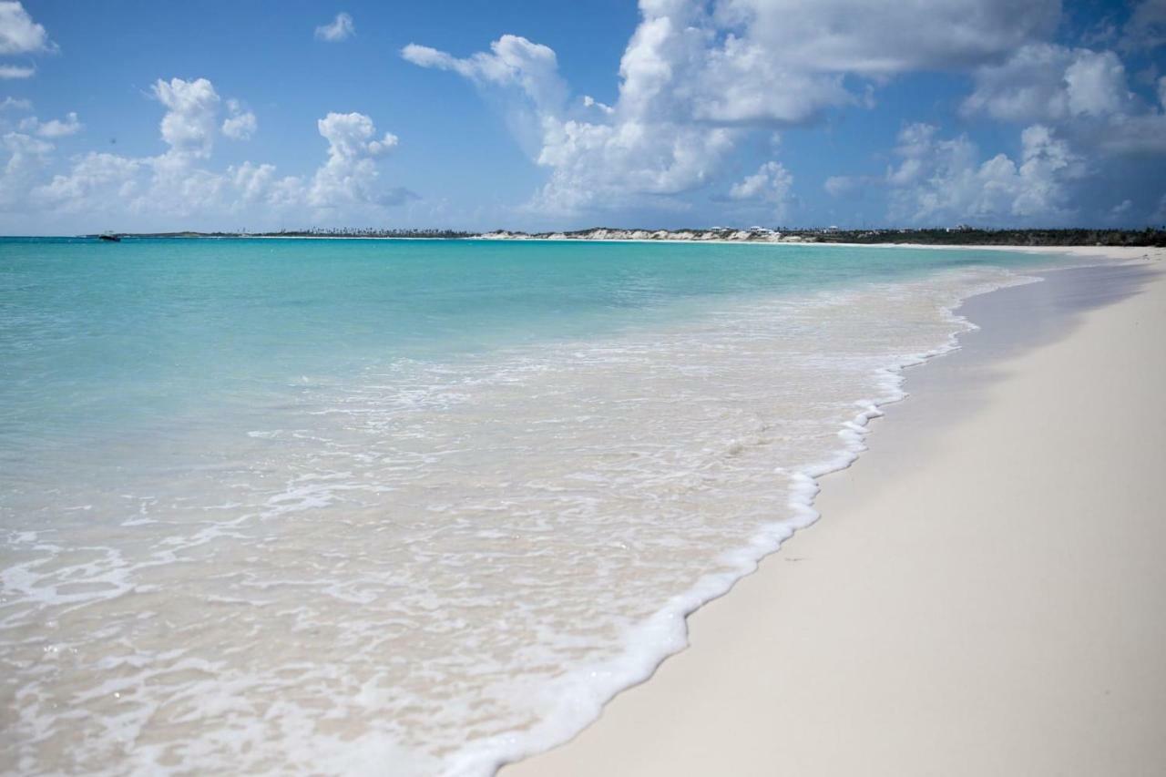 White Sands Anguilla - Sea *