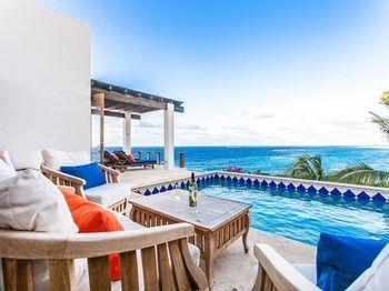 Hotel Waves On Shoal Bay 4*