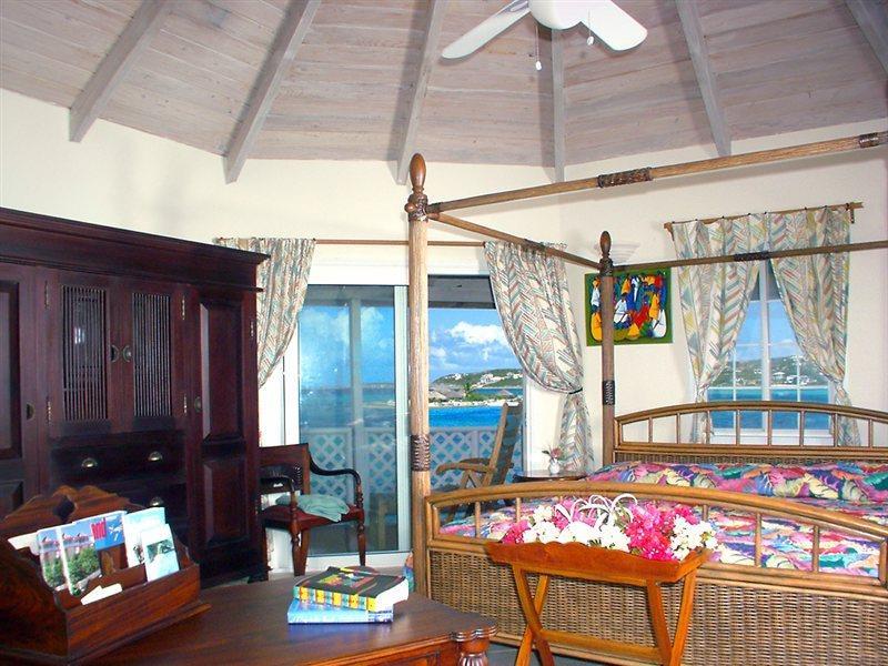 Arawak Guest house Island Harbour