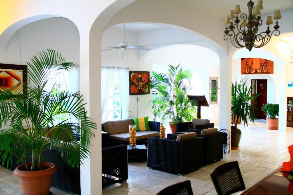Anacaona Boutique
