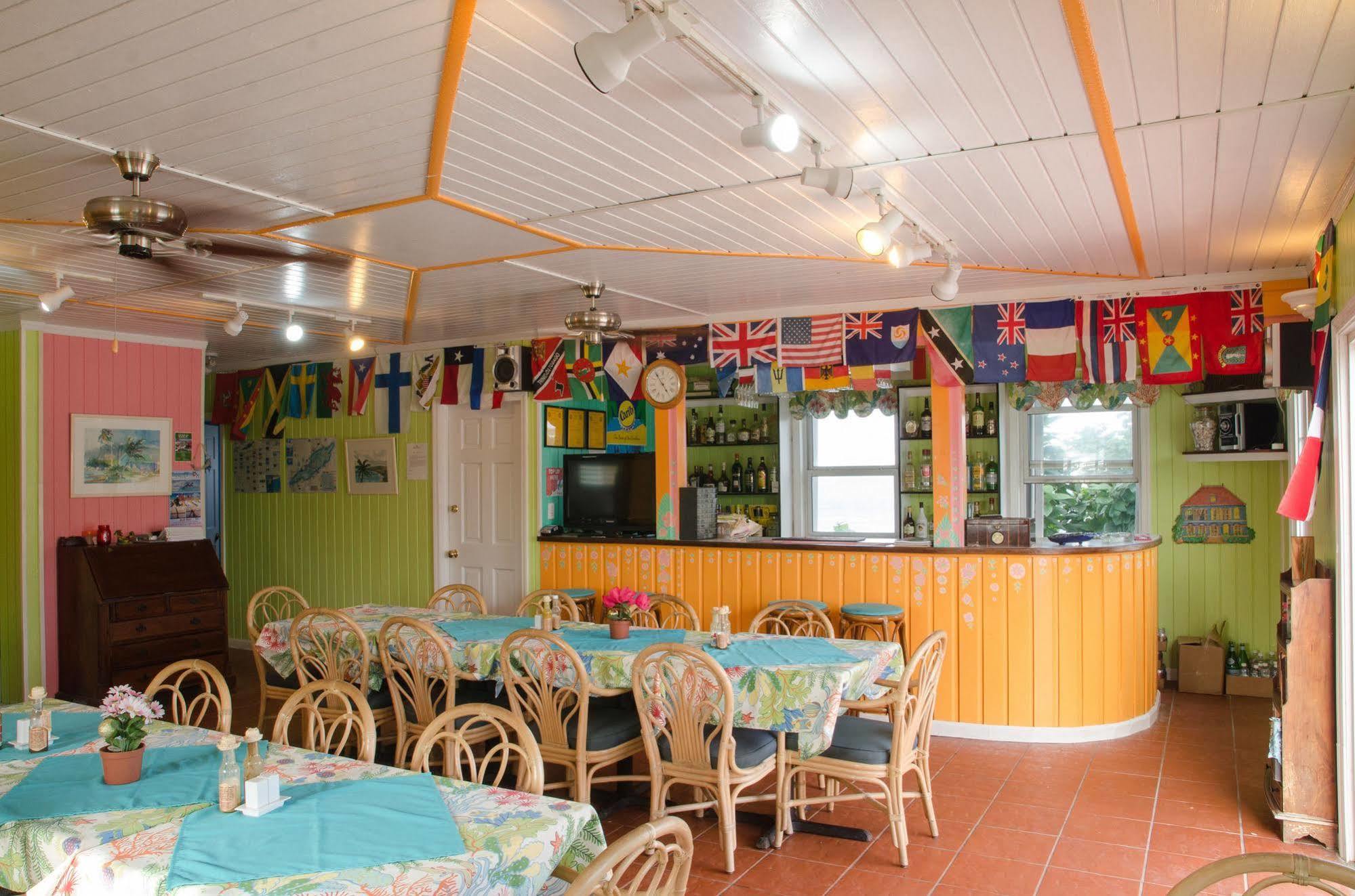 Guest house Arawak Island Harbour