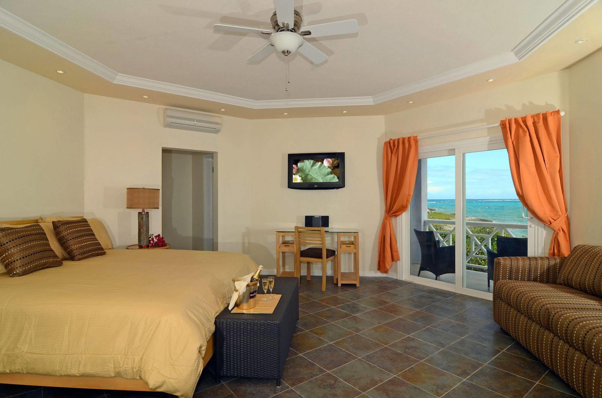 Guest house Arawak 2*