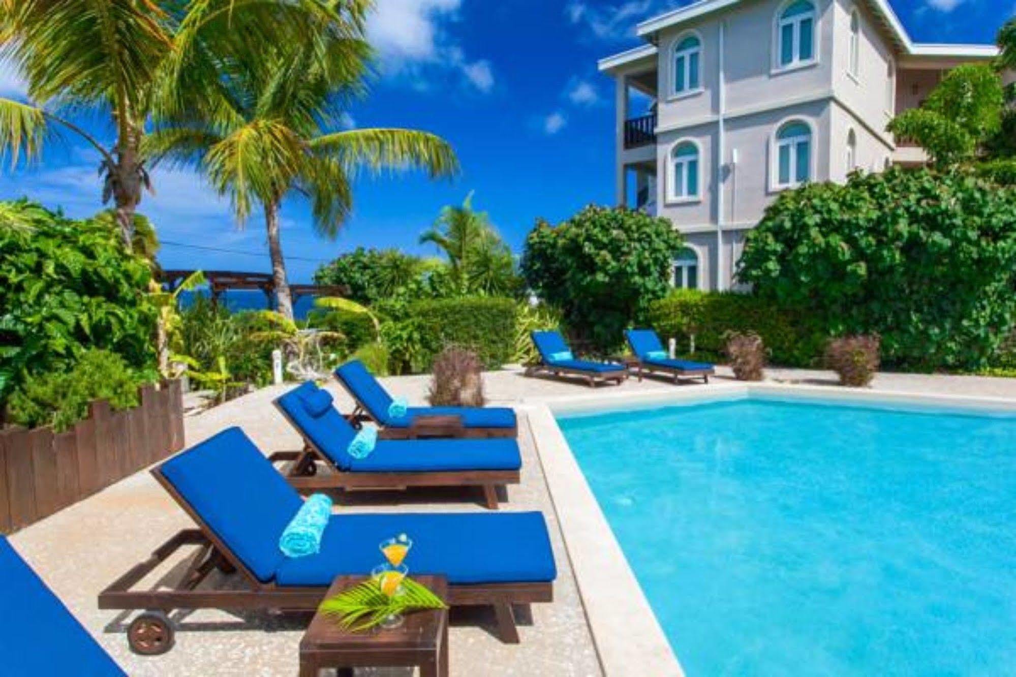Aparthotel Fountain Anguilla Shoal Bay Village