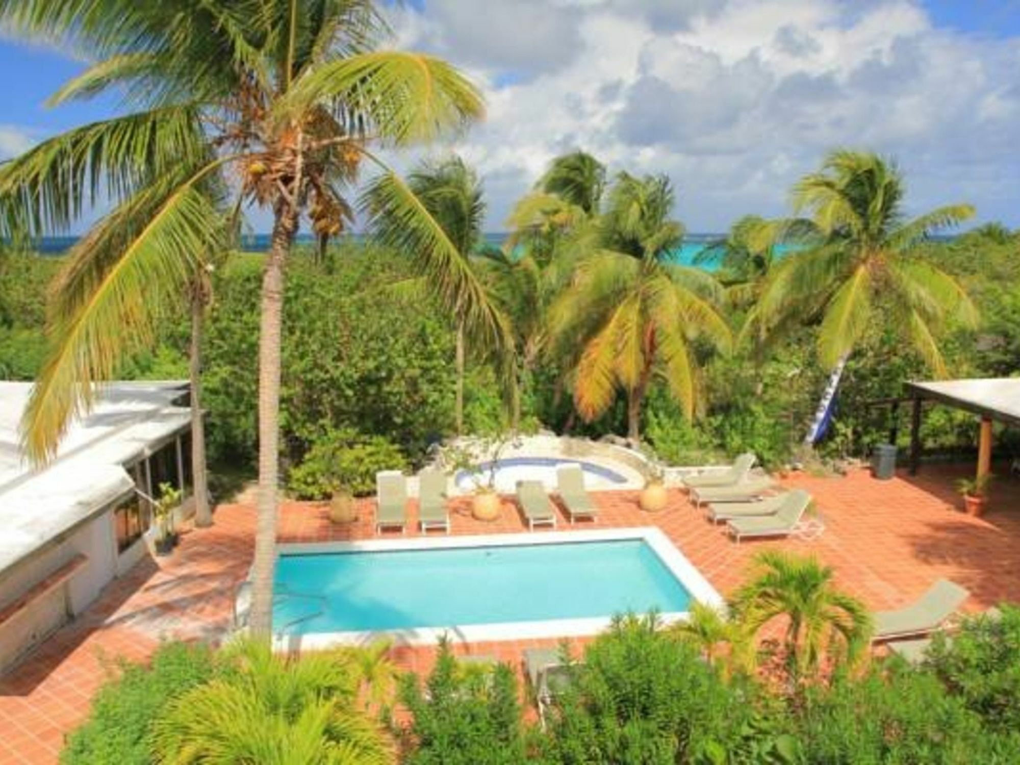 Apartment Allamanda Club Shoal Bay Village