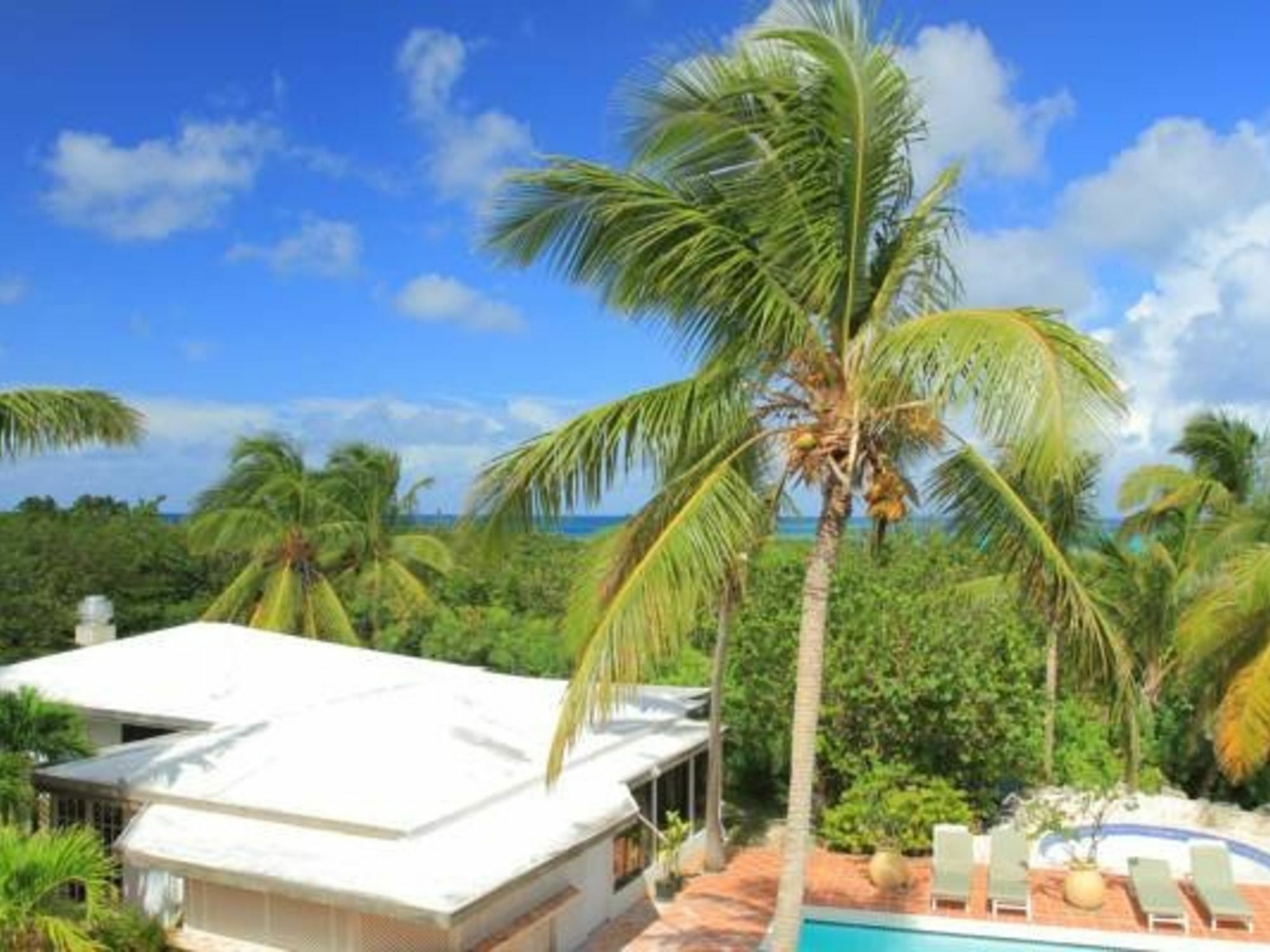 Allamanda Club Shoal Bay Village