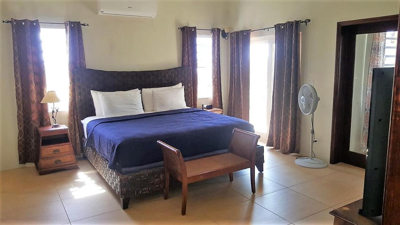 Holiday home White Sands Anguilla - Sea Blowing Point Village