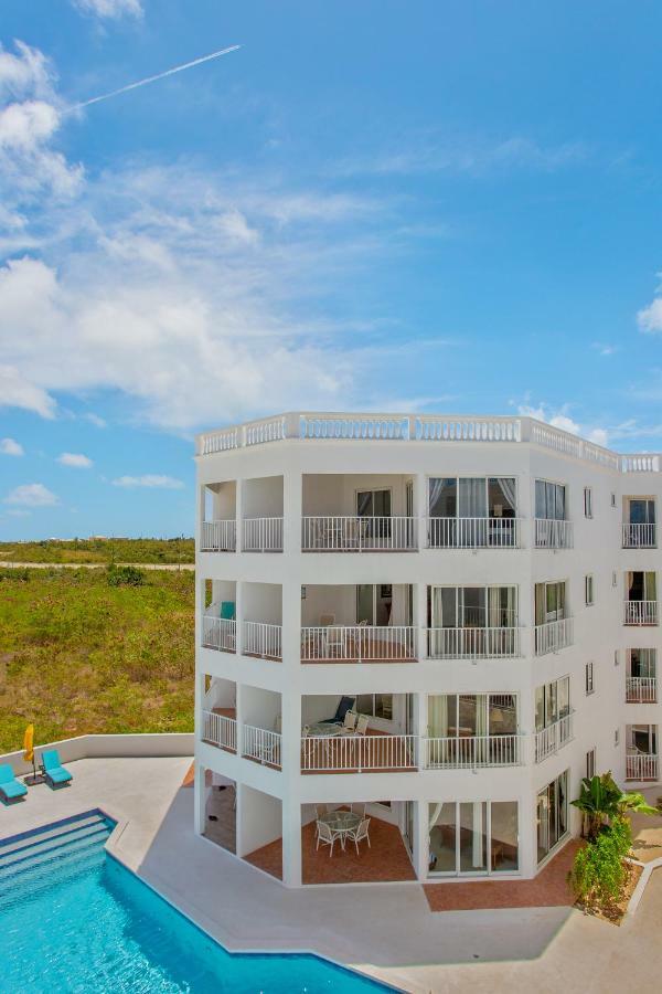 Resort Turtle's Nest Meads Bay